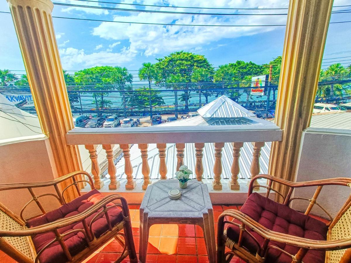 Happy Vikings - Beachfront Jomtien Beach Chambre photo